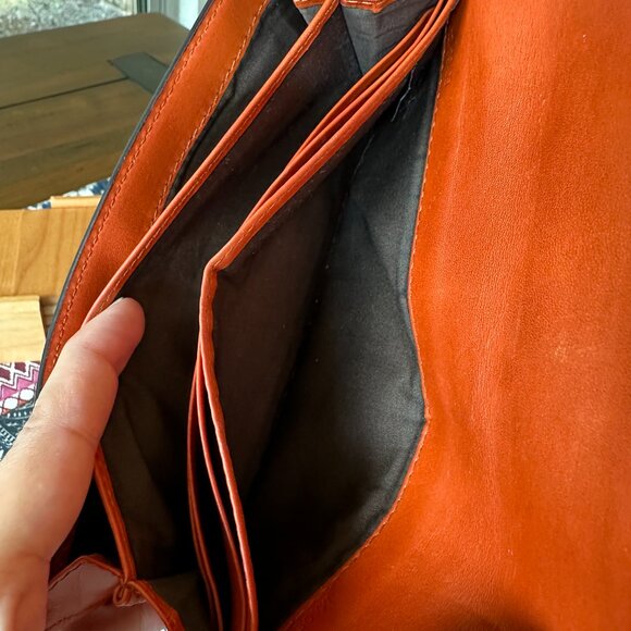 Chloe' Chloe Rare Coral Quilted Elise Continental Turnlock Long Wallet - Picture 8 of 12